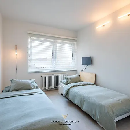 Holiday home Luxurious Next To The Sea And Centre With Free Parking Space Ostend