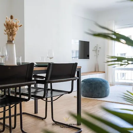Luxurious Next To The Sea And Centre With Free Parking Space Tatil Evi Oostende