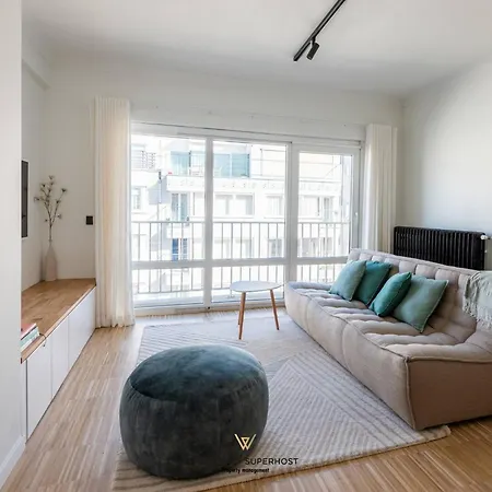 Luxurious Next To The Sea And Centre With Free Parking Space