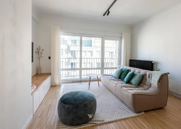 Luxurious Next To The Sea And Centre With Free Parking Space